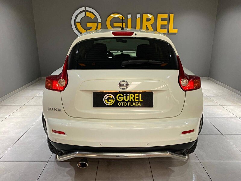 Nissan Juke Crossover 1.6 4x2 Tekna CVT