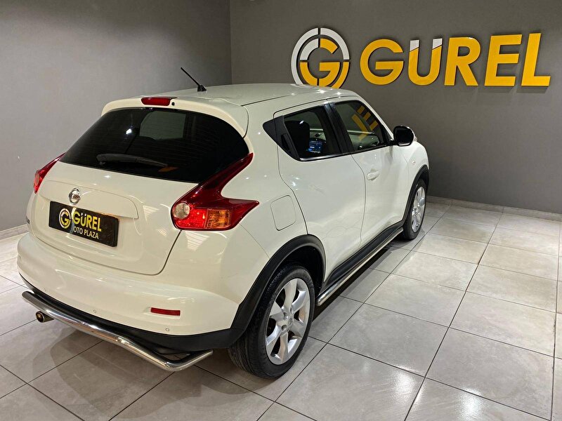 Nissan Juke Crossover 1.6 4x2 Tekna CVT