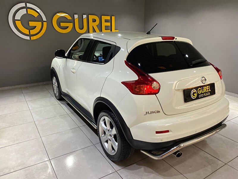 Nissan Juke Crossover 1.6 4x2 Tekna CVT