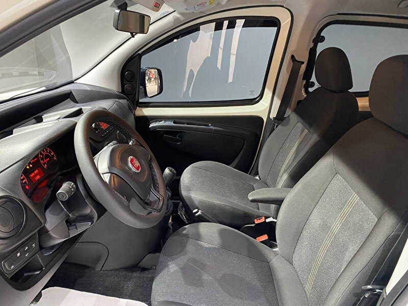 Fiat Fiorino Combi 1.3 MultiJet Pop