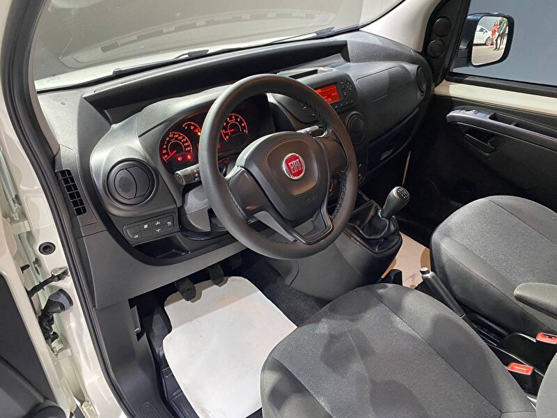 Fiat Fiorino Combi 1.3 MultiJet Pop