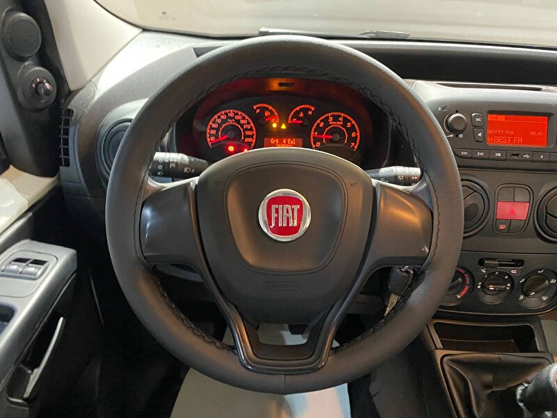 Fiat Fiorino Combi 1.3 MultiJet Pop