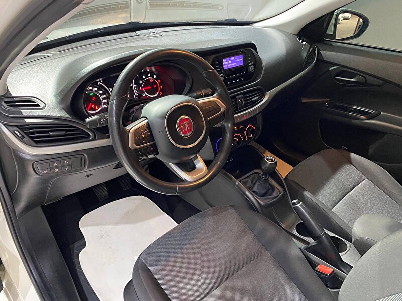 Fiat Egea Sedan 1.4 Fire Easy