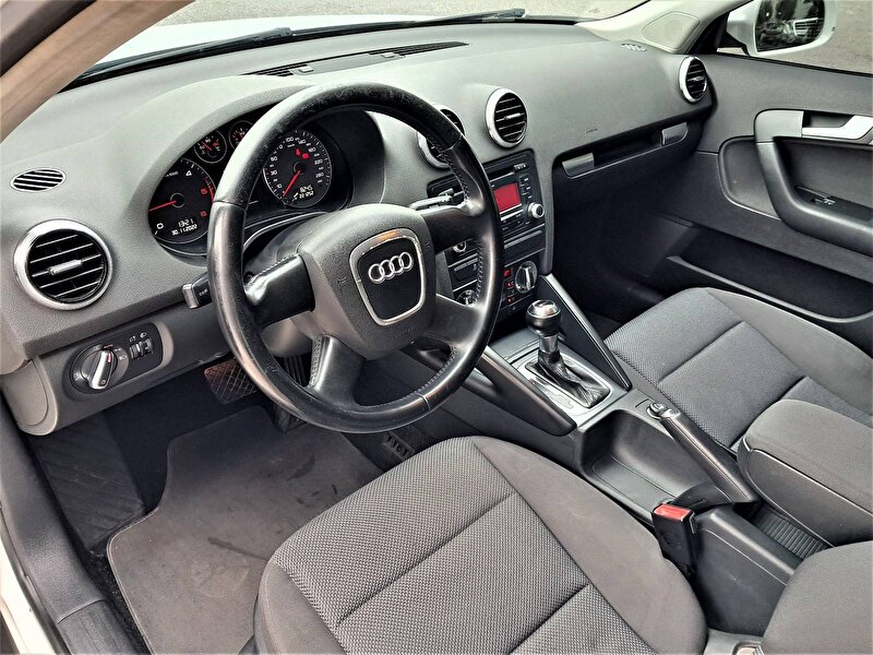 Audi A3 Sportback 1.6 TDI Attraction S-Tronic