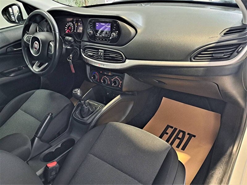Fiat Egea Sedan 1.4 Fire Easy
