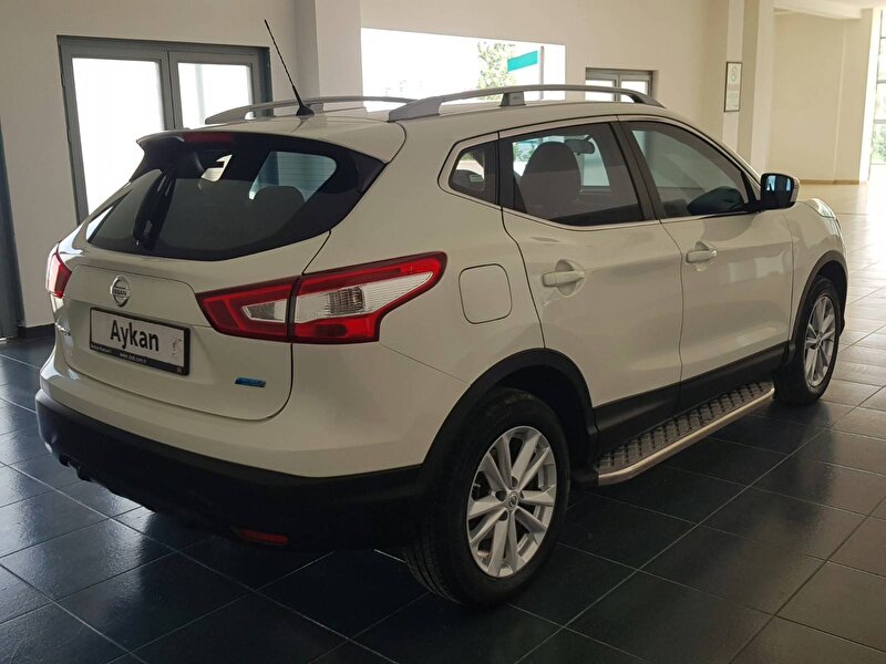 2 el nissan qashqai suv 1 5 dci start stop tekna manuel dizel beyaz kayseri 2el