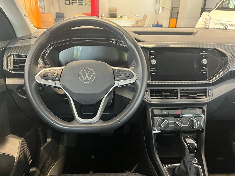 2023 Benzin Otomatik Volkswagen T-Cross Yeşil İSOTO
