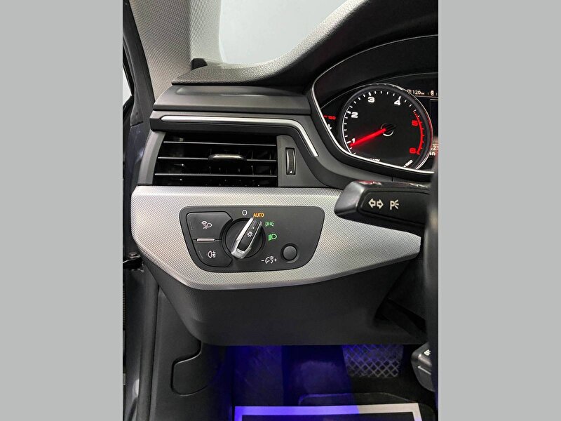 Audi A5 Sportback 2.0 TDI Design S-Tronic