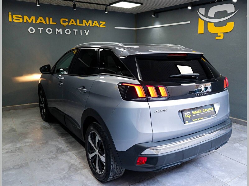 Peugeot 3008 Crossover 1.6 BlueHDI Active Sport Pack EAT6