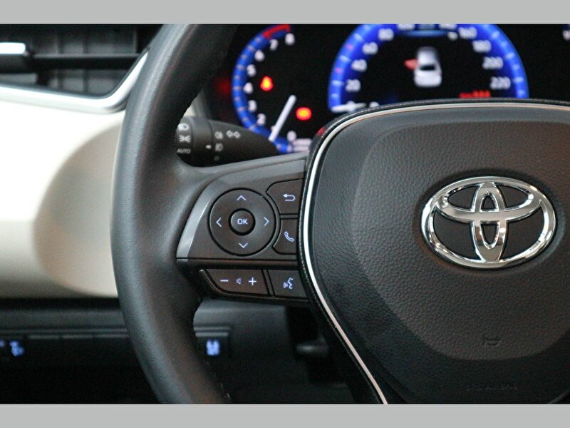 Toyota Corolla Sedan 1.5 Dream Multidrive S