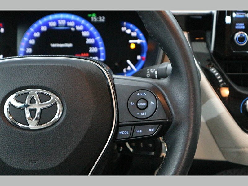 Toyota Corolla Sedan 1.5 Dream Multidrive S