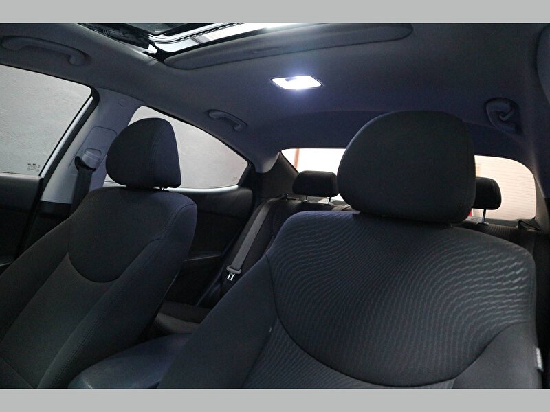 Hyundai Elantra Sedan 1.6 CRDI Elite Otomatik