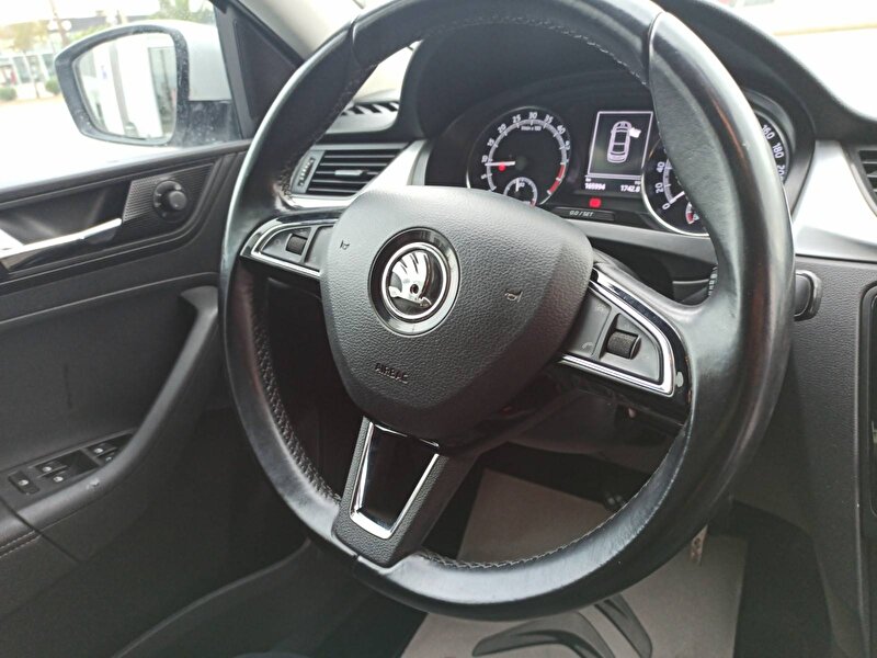 2017 Dizel Manuel Skoda Rapid Beyaz ÇAYAN