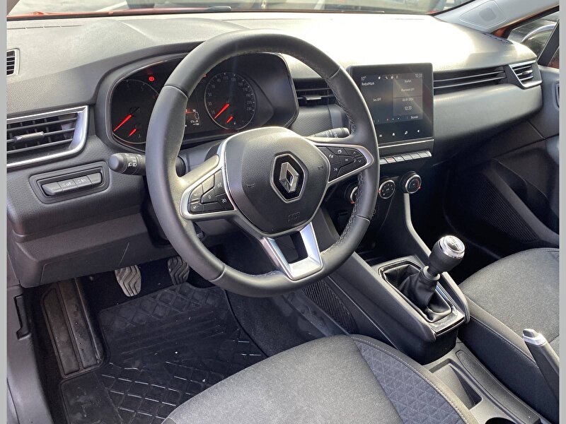 2023 Benzin Manuel Renault Clio Turuncu KEMAL TEPRET