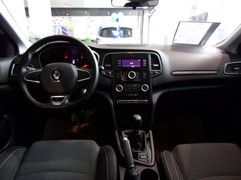 renault, megane, sedan 1.3 tce joy, manuel, benzin 2.el otomobil | renew 11