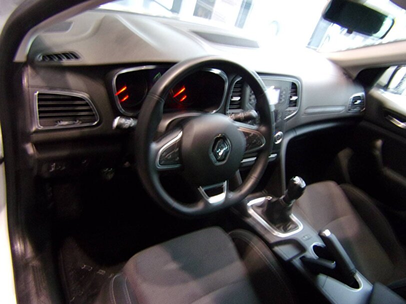 renault, megane, sedan 1.3 tce joy comfort, manuel, benzin 2.el otomobil | renew 8