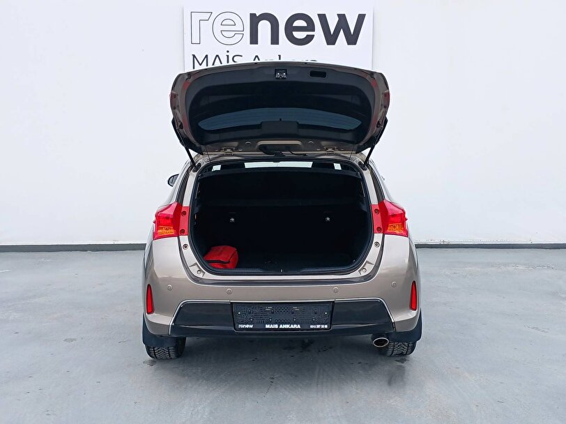 toyota, auris, hatchback 1.4 d-4d premium, manuel, dizel 2.el otomobil | renew 9