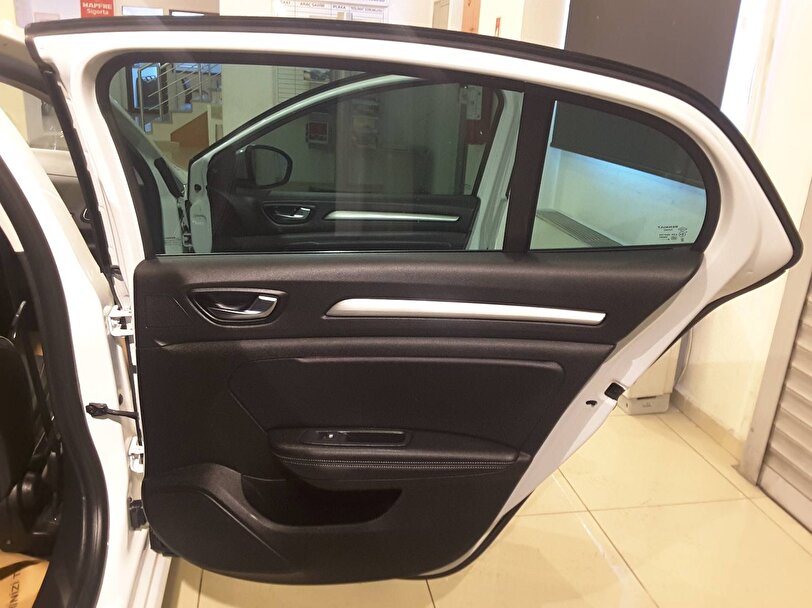 renault, megane, sedan 1.5 dcı ıcon edc, otomatik, dizel 2.el otomobil | renew 9